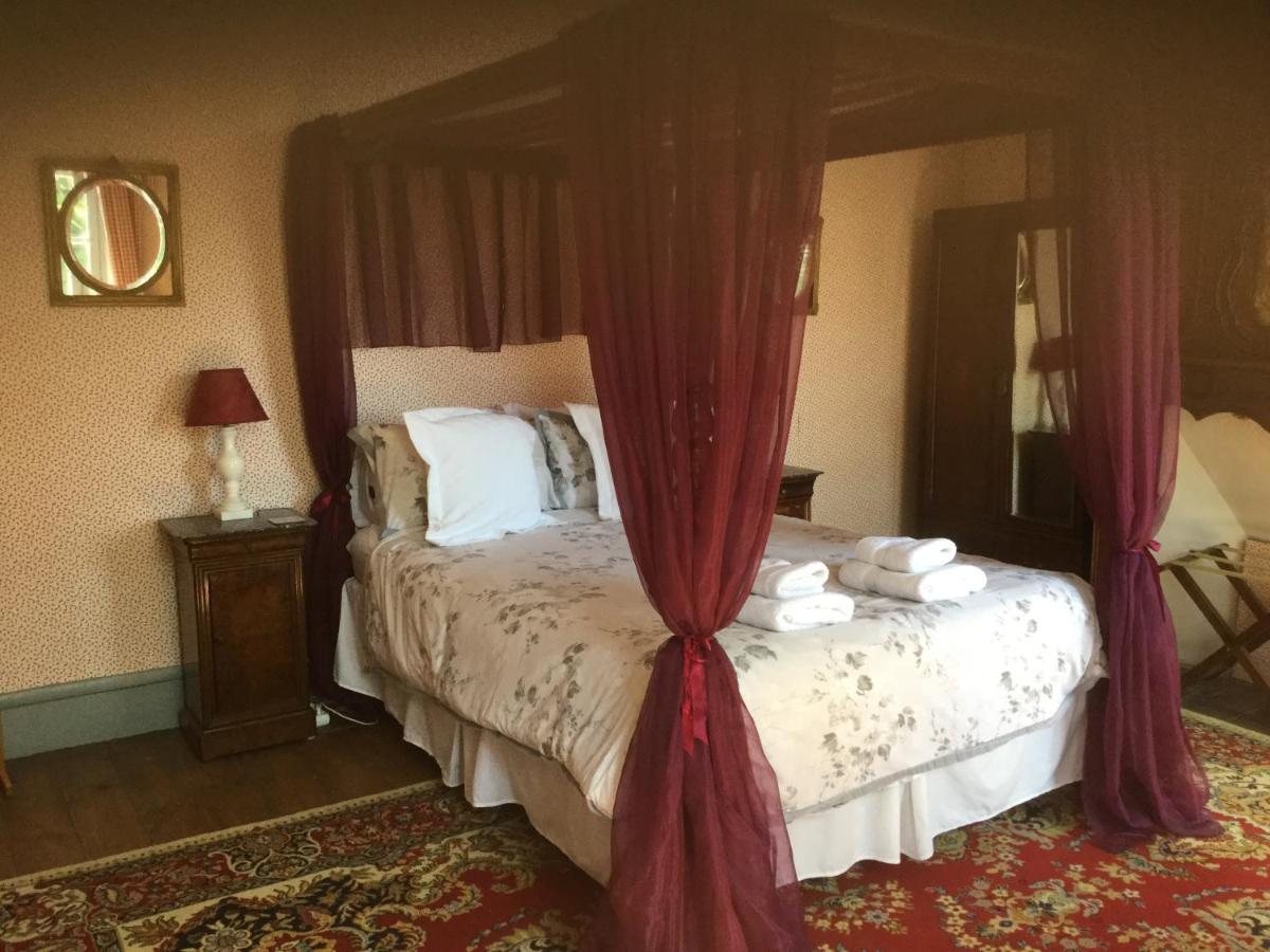 Maison Delmas Bed & Breakfast Puy-lʼÉvêque Dış mekan fotoğraf